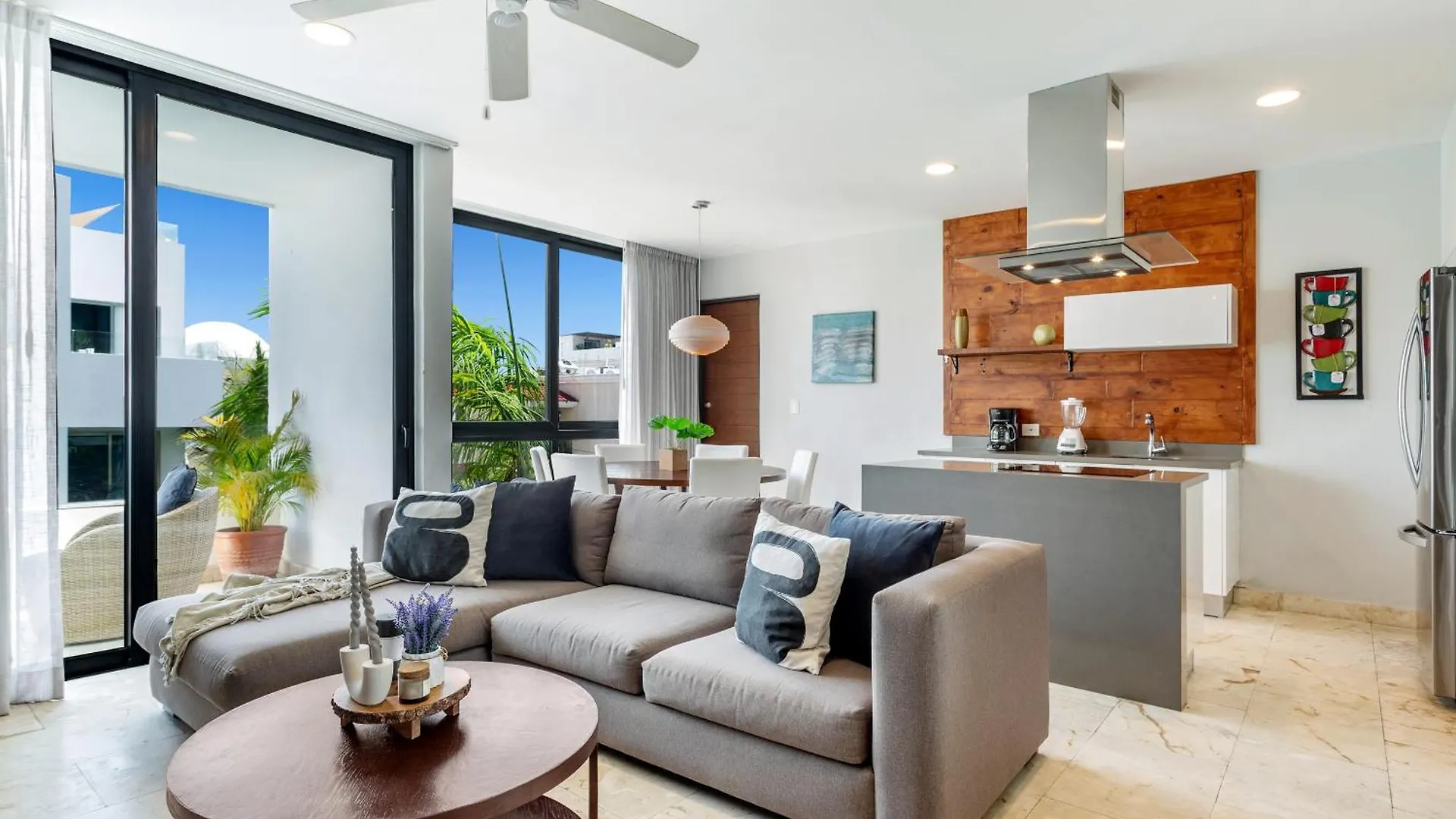 Tourist Luxury Apartment Dowtown Playa del Carmen