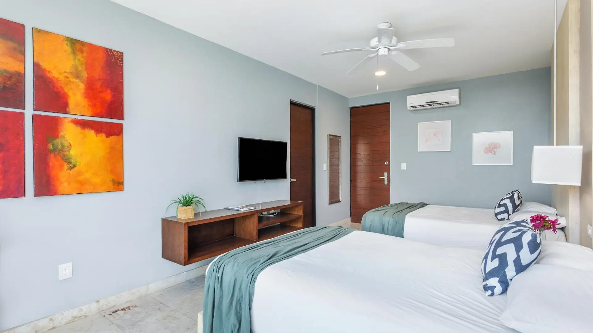 Tourist Luxury Apartment Dowtown Playa del Carmen