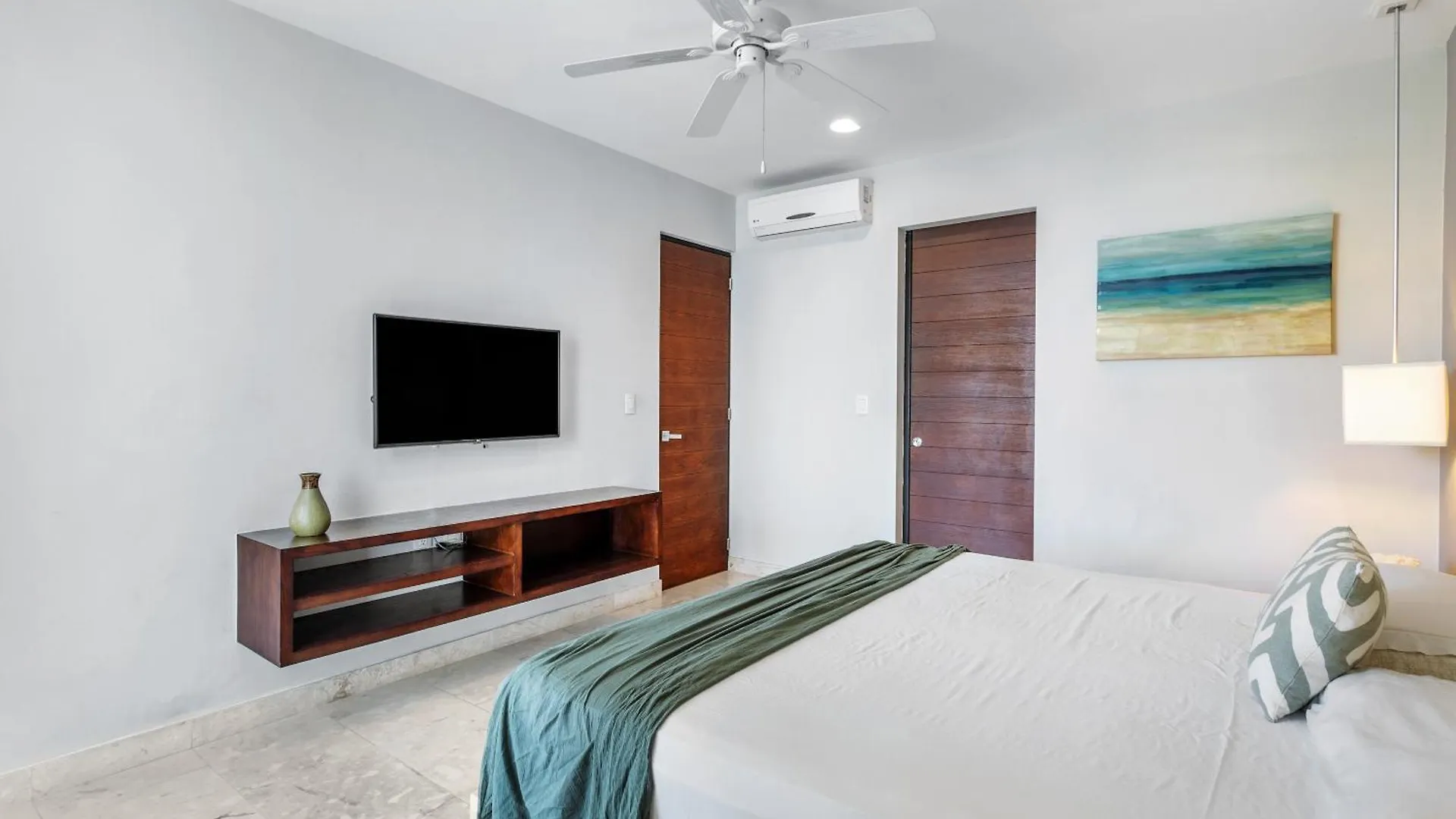 Tourist Luxury Apartment Dowtown Playa del Carmen